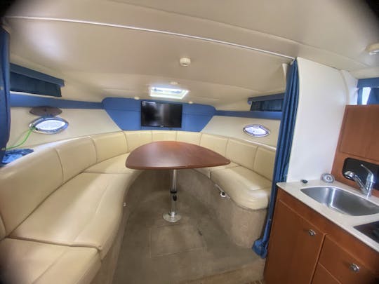 📷 Spacious Luxurious w/ FREE photoshoot for the GOOD TIMES 40’ Bayliner