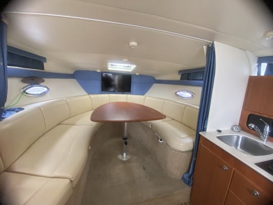 📷 Spacious Luxurious w/ FREE Photoshoot for the GOOD TIMES 40’ Bayliner