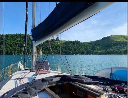 Sailboat ride in Angra dos Reis