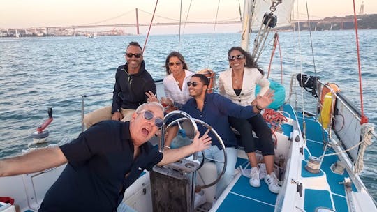 Private Sunset Sailing: 2 hours Experience Serenity