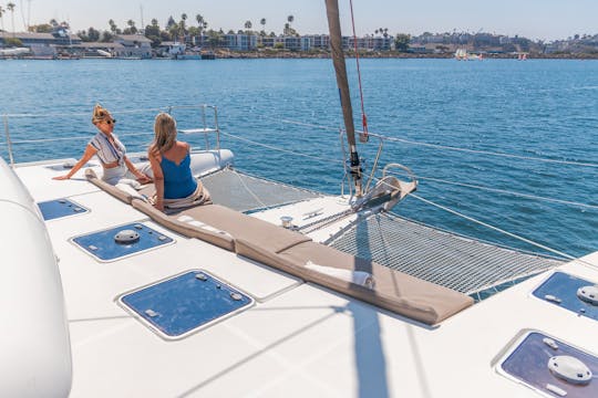 BELA aventura de catamarã de 42 pés em Marina del Rey!