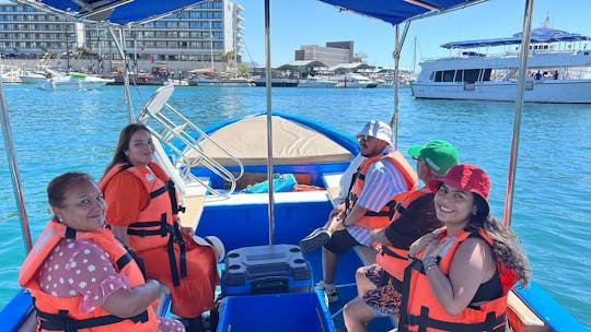 Panga confortable de 25 pieds, parfait pour les visites touristiques à Cabo San Lucas