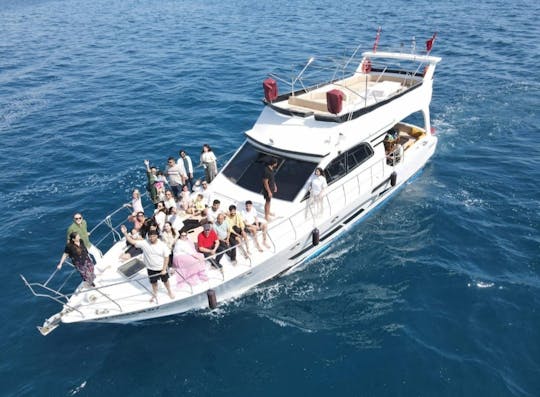 25 People Motor Yacht Ready for your Special Events in Istanbul