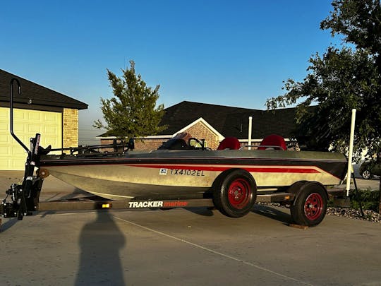 16Ft Bass Tracker (owner can operate or you can operate)
