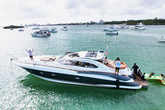 65' Luxury SunSeeker Sport Yacht in Miami Beach, Florida