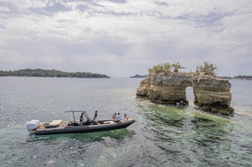 Profitez d'une excursion de luxe d'une journée avec notre tout nouveau Rib