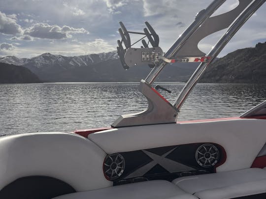 Wake Surf Adventure — MB B52 avec capitaine (Jordanelle, Deer Creek, PineView)