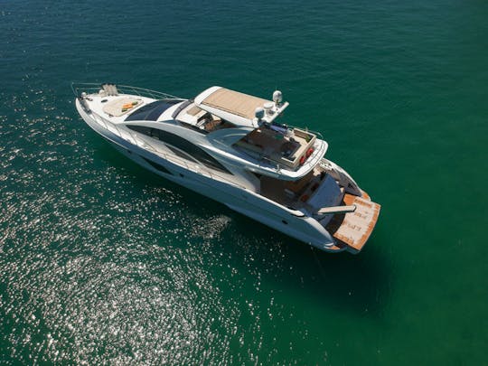 Intermarine 75 em Angra dos Reis