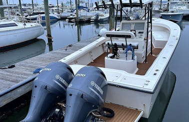 25' Parker Center Console for Cruise, Beach or Fishing in Wrightsville Beach