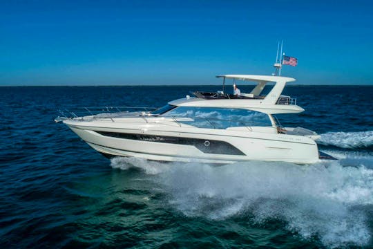 Prestige 590 Jeanneau Power Mega Yacht Charter in Saint-Tropez