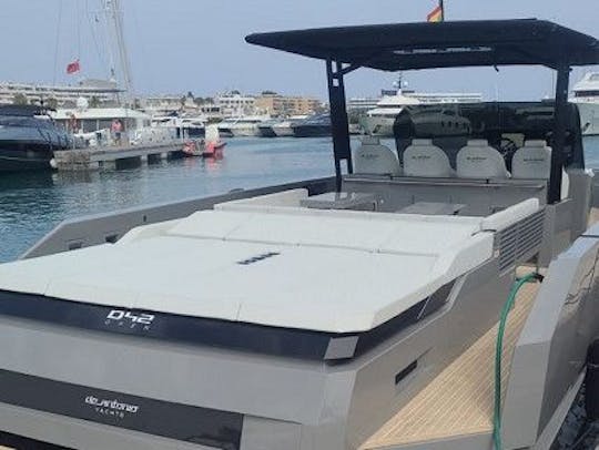 De Antonio Ragnar D42 Motor Yacht Rental in Eivissa, Illes Balears