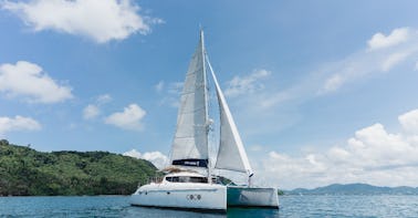 Croisières standard en catamaran à voile de 40 pieds à Phuket