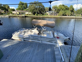 2024 TOP Florida Pontoon Boat Rentals (Photos)