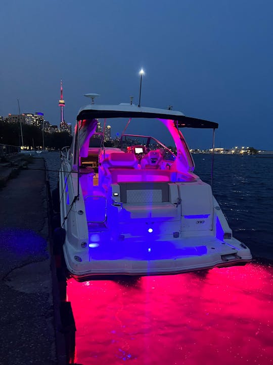 Iate de luxo para festas em Toronto