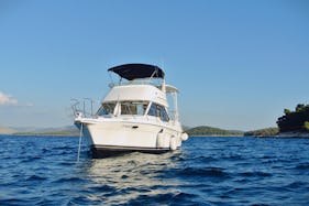 Private Motor Yacht Tours and Cruises for hire