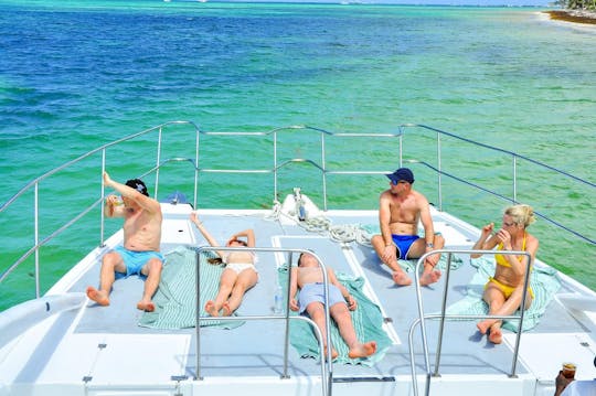 🏆 Melhor barco de 2025 🏆 Barco privado 3H com bebidas ilimitadas e bar de areia na República Democrática do Congo