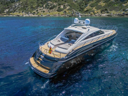 ¡Oferta de la semana! Yate Princess de 65 pies en alquiler en Ibiza, España.