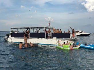 No tie ups - BIG BOAT for up to 36 people - at NAVY PIER MARINA