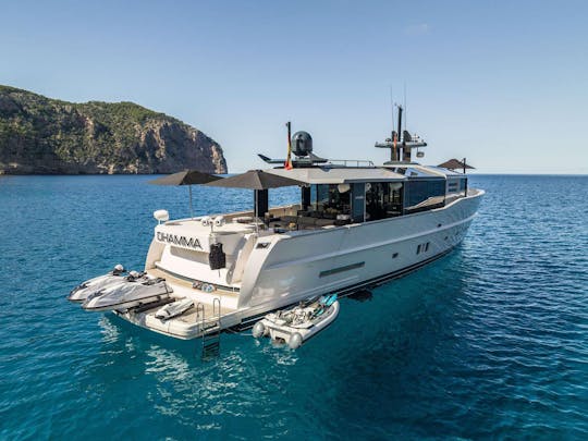 Location de méga-yacht à moteur « Dhamma II » Arcadia de 85 pieds à Eivissa, Îles Baléares