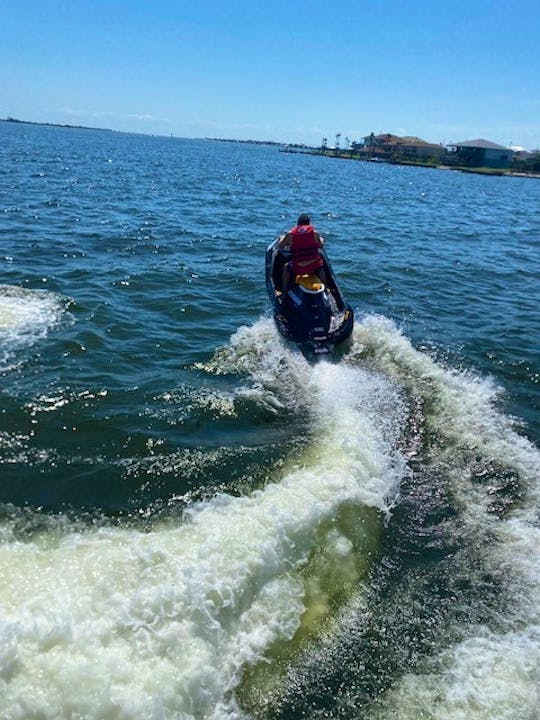 Jet Skis for hourly and daily Rental in Crosby TX
