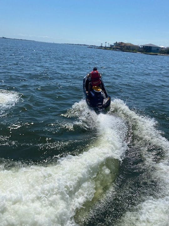 Jet Skis for hourly and daily Rental in Crosby TX