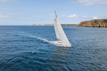 Monocoque de croisière Beneteau de 37 pieds - 3 cabines/2 têtes - Marina del Rey