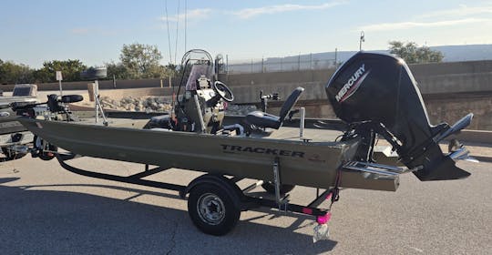 Ultimate fishing and Leasure Boat  - Day and Night Rentals Available
