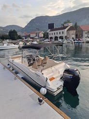 Visites guidées en hors-bord, privées ou en groupe de la baie de Kotor