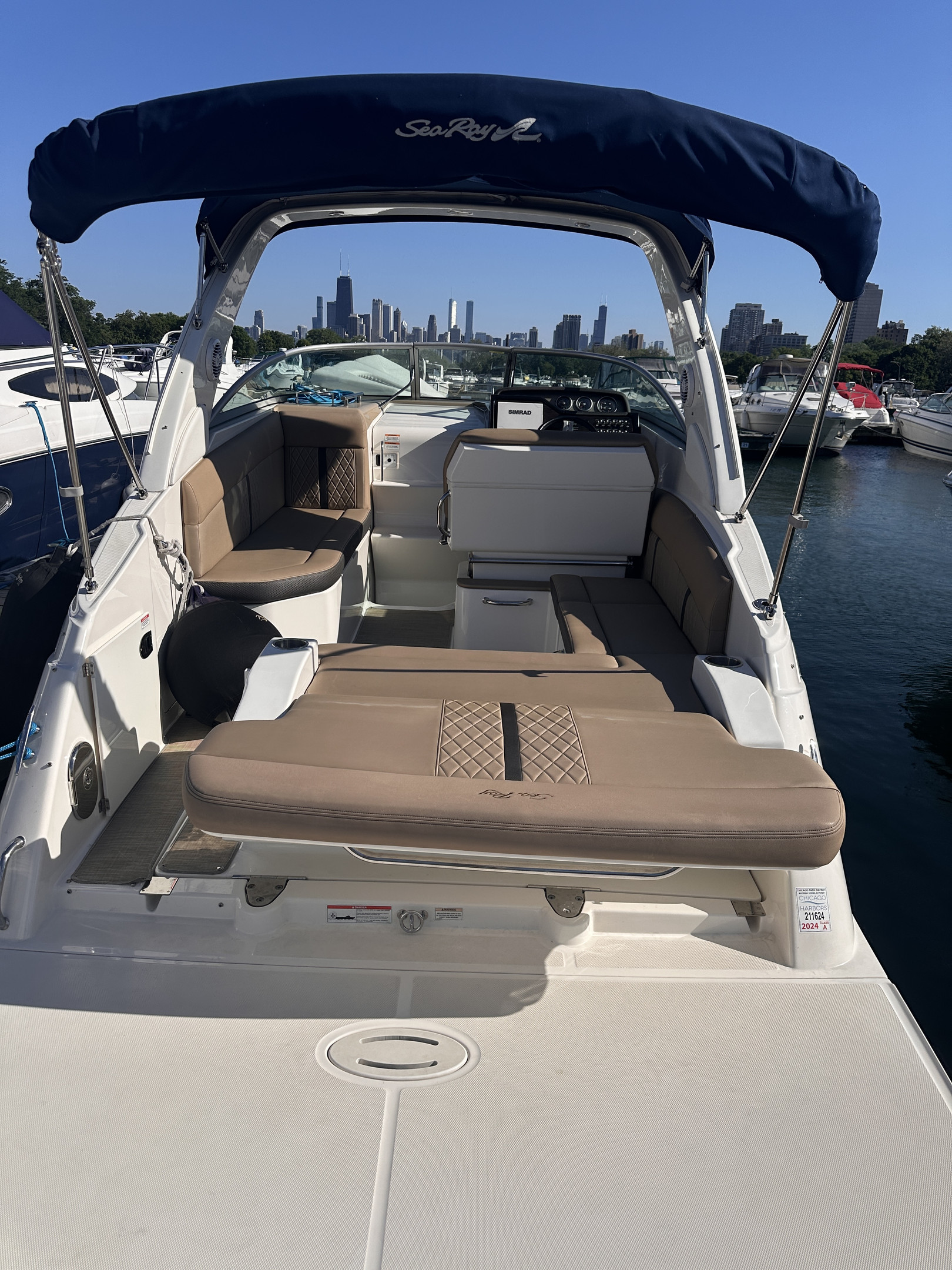 Illinois Boat Rentals [From $150/Hour] | Getmyboat