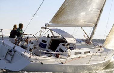 Spend the Day on Buzzards Bay - Sail on a J/105 or Cruise on a Dyer 29 Powerboat