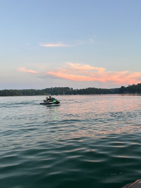  ¡Se alquilan motos acuáticas GTX 230 y 300 en el lago Lanier!