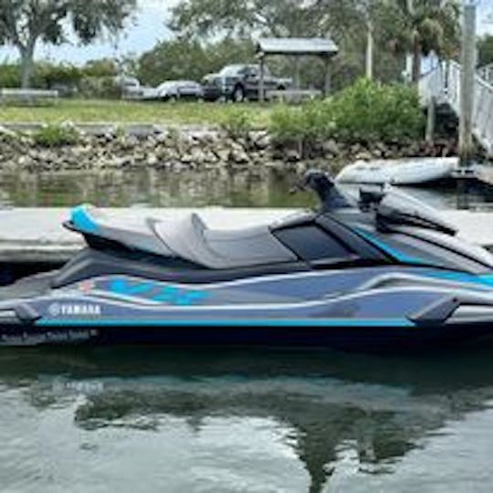 2023 Yamaha VX Jet Skis para alugar (4 esquis disponíveis) em Largo, Flórida