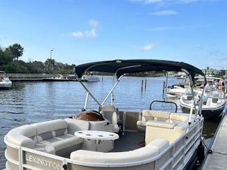 Pontoon Boat, Party/Lounge Palm Coast or St Augustine 12 Passenger Free Fuel 