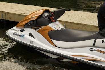 💦 Ride the Waves on Prior lake – Jet Ski Adventures Await!