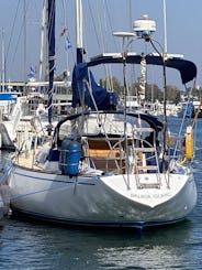 1980 Catalina 38ft Sparkman & Stephens Sailboat in Long Beach