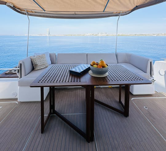 Catamaran de luxe Fountaine Pajot MY4S
