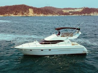 Azimut 40ft Motor Yacht Charter 'Elena' with Captain