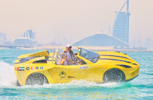 Viaje en jet car en Dubái