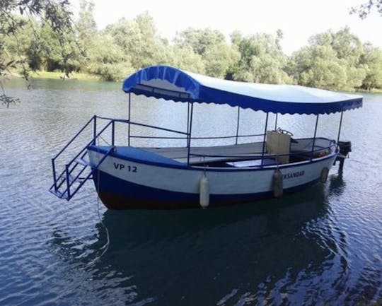 Passeios de barco no Lago Skadar