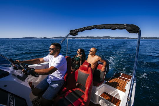 Okiboats バラクーダ 595 サンデッキレンタル（クロアチア、ザダル）
