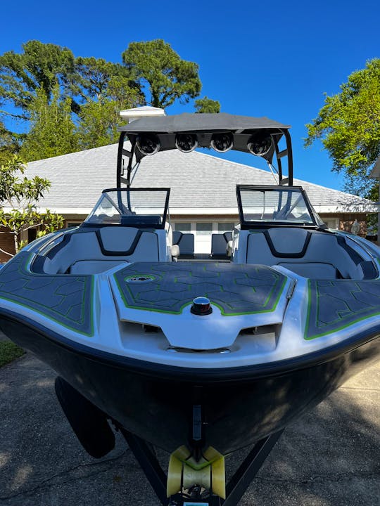 Luxurious Yamaha AR250 with 12 wetsound speakers!! Cruising and Crab Island