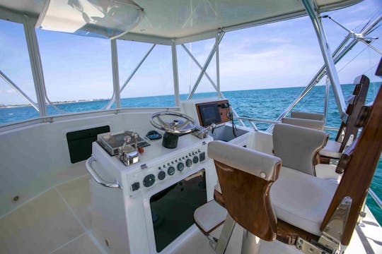Fishing Deal! Book now! 44' Hatteras Yacht for Rent in Cancun, Mexico.