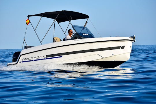 Protagon 600 Boat Rental Altea, Spain