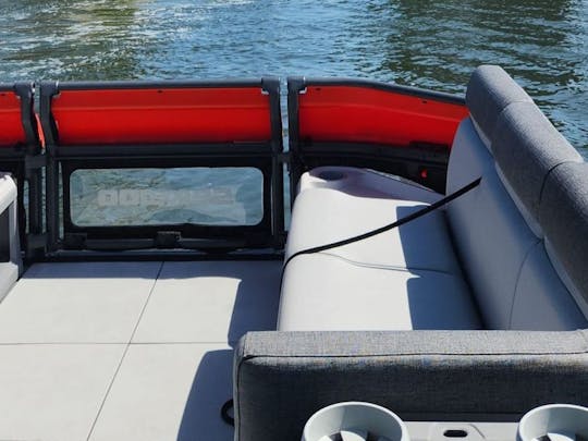 2024 NEW Sea-Doo Switch sport 21ft – ice, water, floating mat & more Included