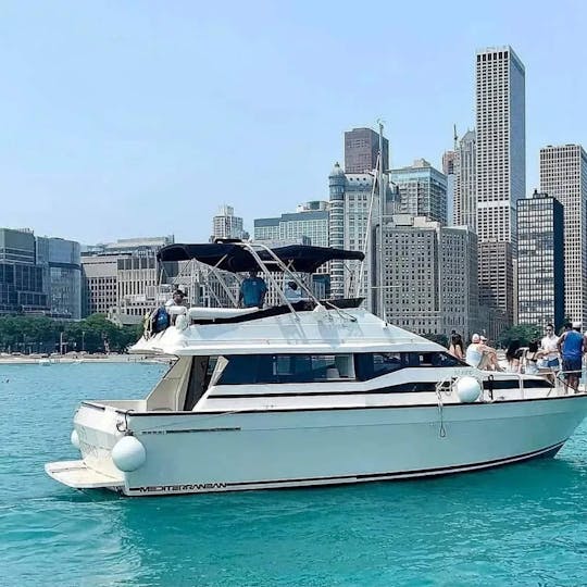 Mediterranean Yacht with Fly bridge Boat