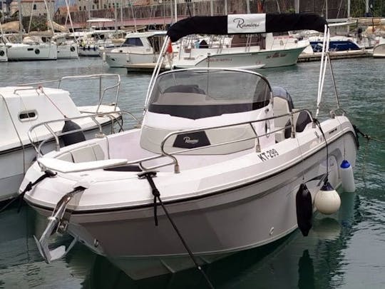 Passeio de barco privado em Kotor - Ranieri Voyager 23S 