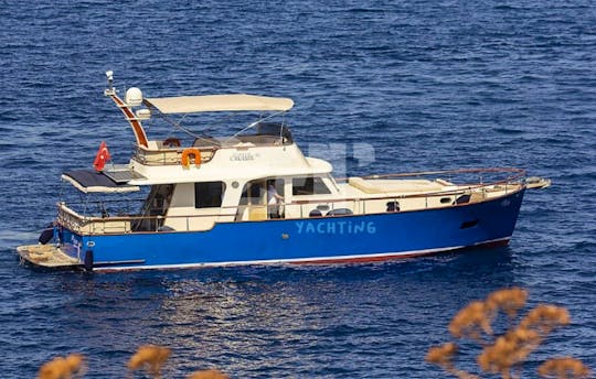 55ft Maia Trawler for 4 Guests with Professional Captain