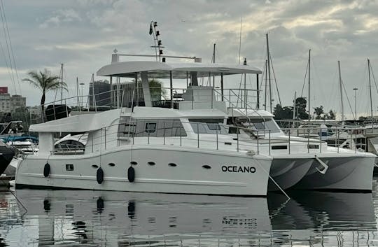 61-foot private catamaran in Rio de Janeiro!!