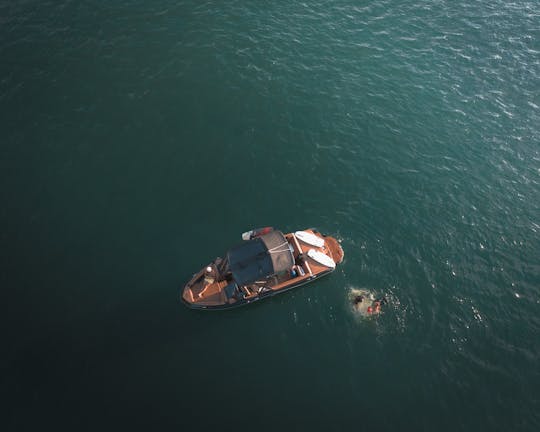 Lake Travis Wakesurfing Experience - 10 Passengers