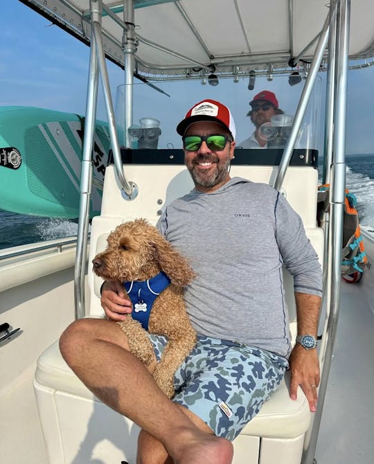Aventura de barco personalizada no som | Console Seacraft Pacific Center de 25 pés